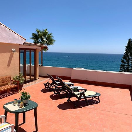 Penthouse On The Beachfront Estepona Bagian luar foto